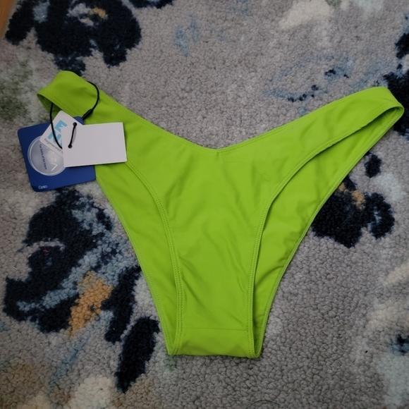 Bamba Vixen Bikini Bottoms in Green size AU L NWT - Picture 1 of 8